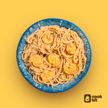 Alfredo Fettuccine (Butter Garlic Shrimp Pasta)