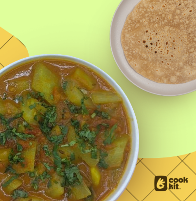 Tamatar Main Doodhi (Jain)  + Chapati